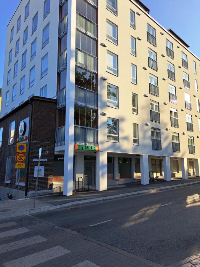 Ydinkeskustassa Saunallinen Huoneisto Kahdessa Tasossa Kuopio Luaran gambar